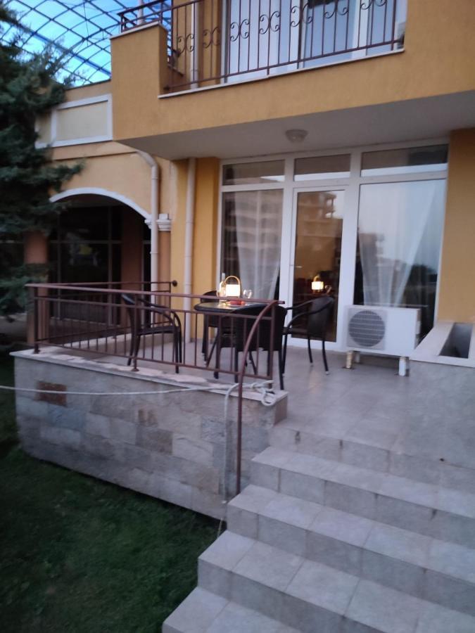 Midia Grand Resort, Terrassen Paradies Apartment Aheloy Extérieur photo