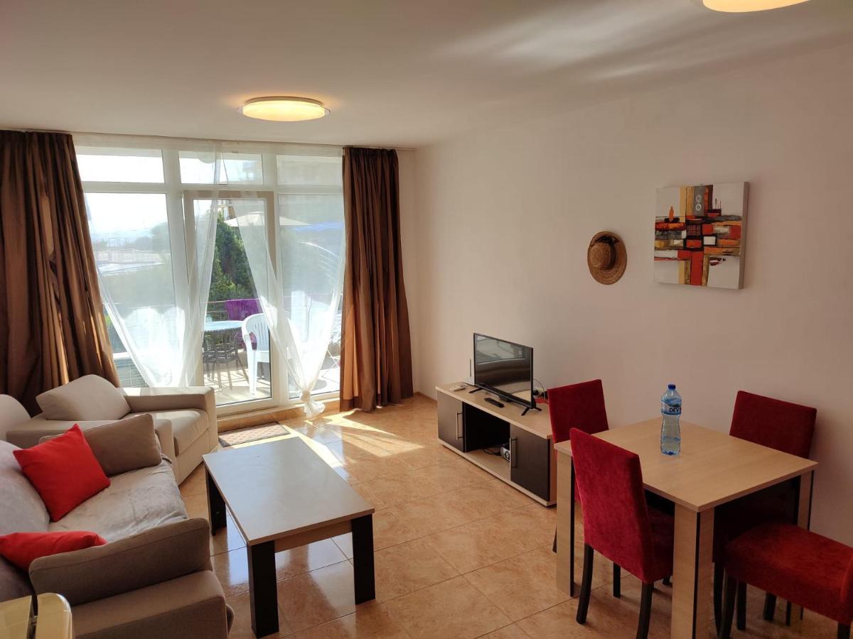 Midia Grand Resort, Terrassen Paradies Apartment Aheloy Extérieur photo