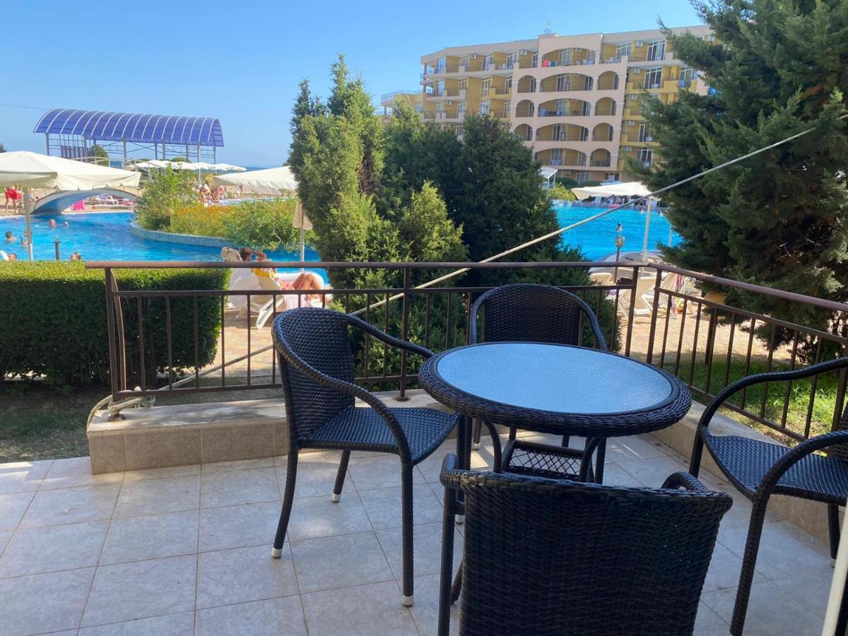 Midia Grand Resort, Terrassen Paradies Apartment Aheloy Extérieur photo