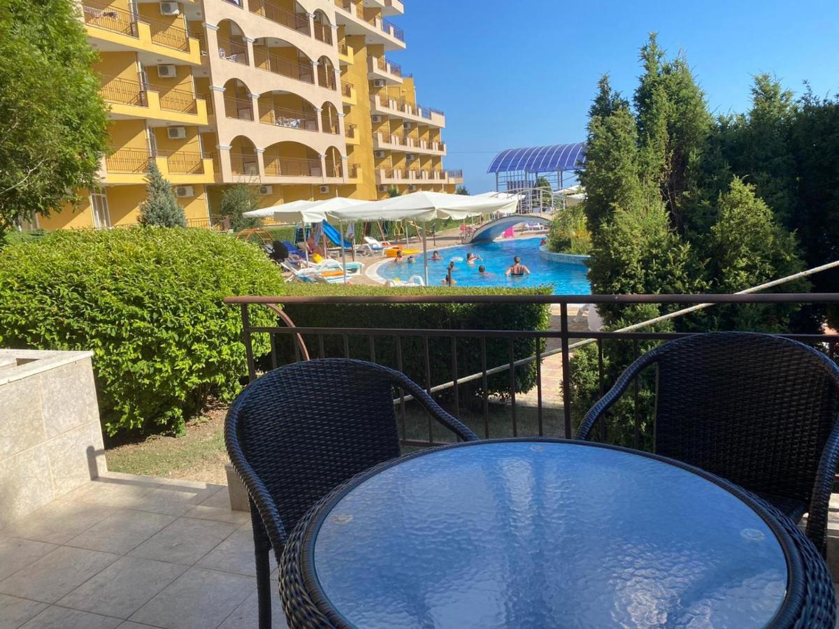 Midia Grand Resort, Terrassen Paradies Apartment Aheloy Extérieur photo